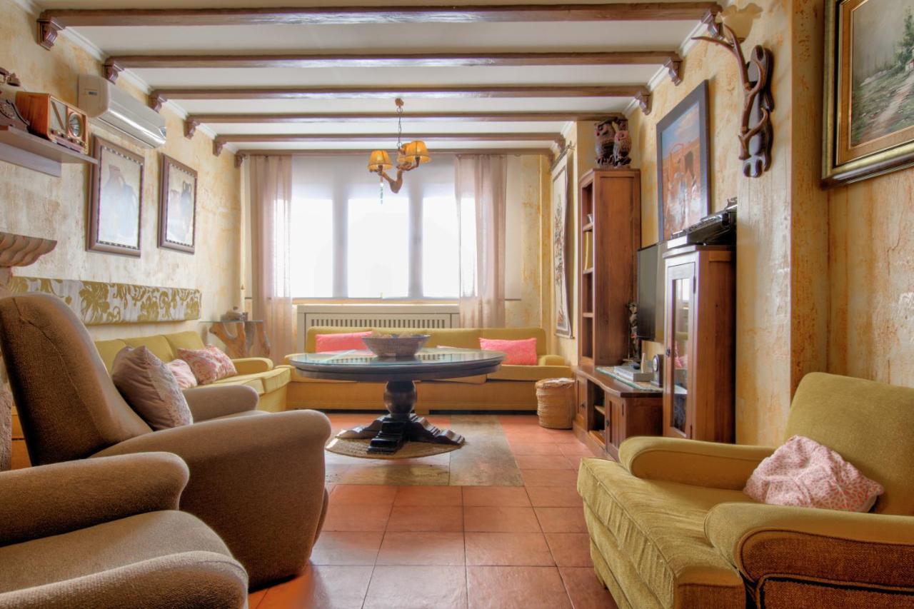 La Torca Country house *